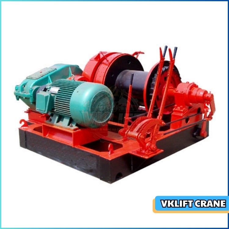 Tời kéo tầu đồng bộ 8 tấn