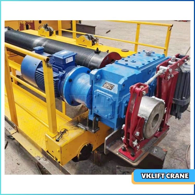 Vai Trò Của Hộp Giảm Tốc Trong Hệ Thống Nâng Hạ Công Nghiệp